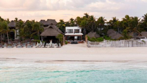 Largest Ocean Front Mansion Butler Included